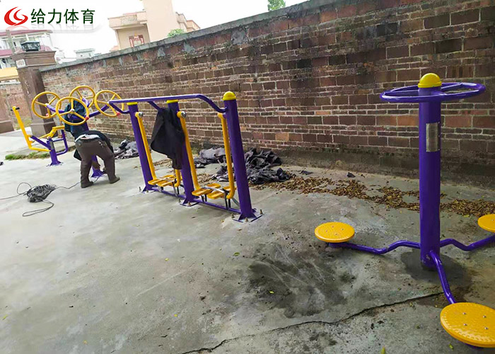 公園健身器材