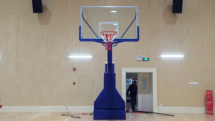 籃球架